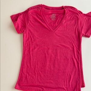 NEW lot of 5 size Medium ladies tee shirts.